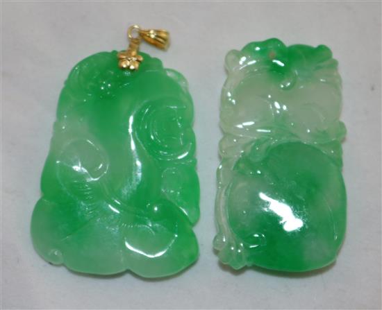 A group of five jadeite pendants and other hardstone carvings, 20th century, 2.4 to 7.7.cm (10)